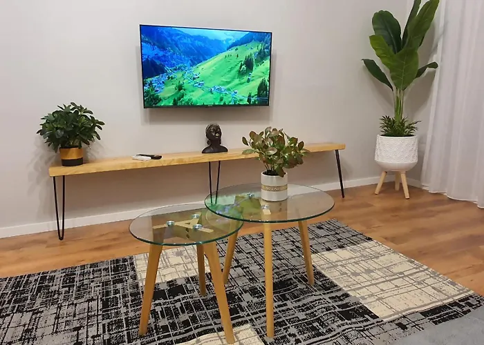 Center Of Enes's Apartamento Tirana